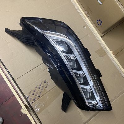 ROEWE SAIC Auto-Fitment Linke Scheinwerfer für 2018 Hochkonfiguration Frühling OE Nr. 10558959