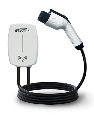 angepasste Farben GB Standard AC Ausgangsstrom 3.5kw/7kw EV Ladestation an der Wand