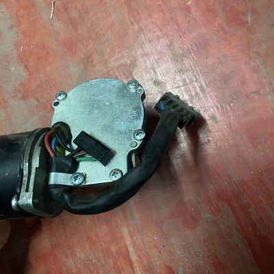 Maxus V80 LDV Windschutzscheibenwischermotor für 2010-2016 OE C00048609 OE