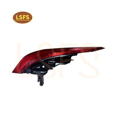 SAIC Maxus D60 Auto Hintertür Hintertür Bremswarnleuchte 12V C00160067 OEM Hecklicht