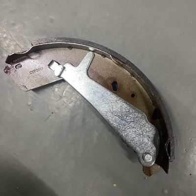 Fahrzeugmodell T60 Hinterbremsbeläge OE C00168948 für die SAIC Maxus Superior Bremsleistung