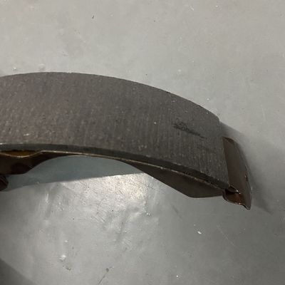 Fahrzeugmodell T60 Hinterbremsbeläge OE C00168948 für die SAIC Maxus Superior Bremsleistung