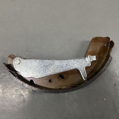 Fahrzeugmodell T60 Hinterbremsbeläge OE C00168948 für die SAIC Maxus Superior Bremsleistung