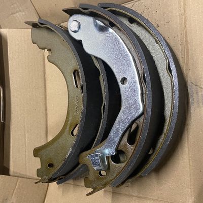SAIC Maxus T60 Pickup Handbremspad OE C00089219 C00089218 für 2016 bei Wettbewerb